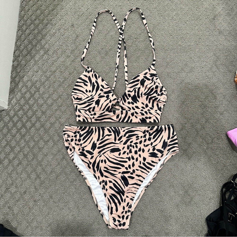 Shade and shore - bikini sold together